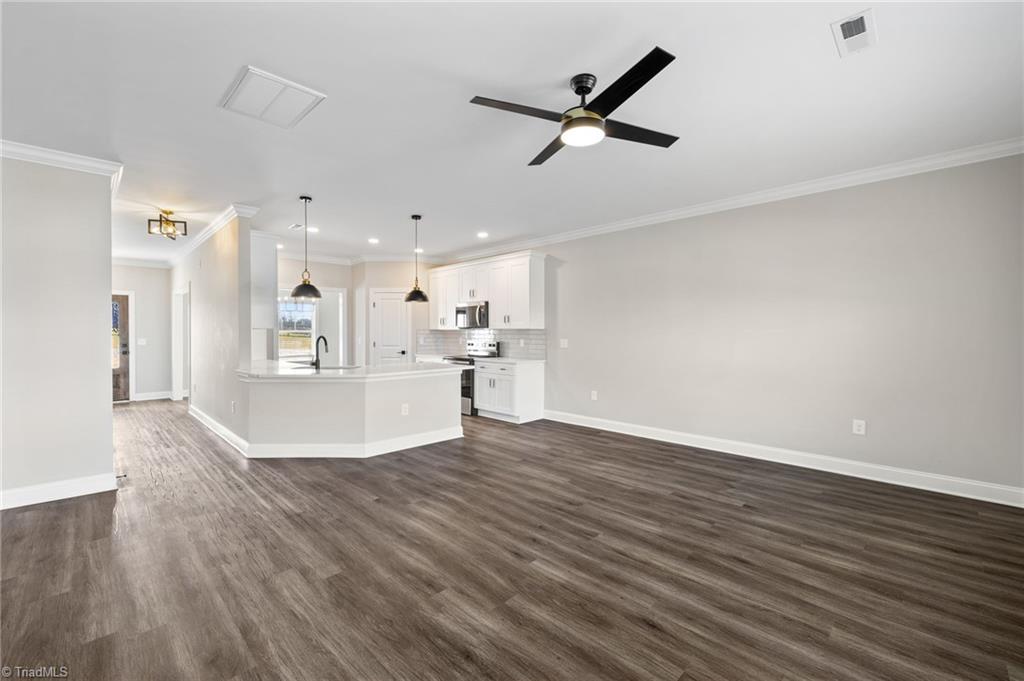 1264 Washburn Road, Madison