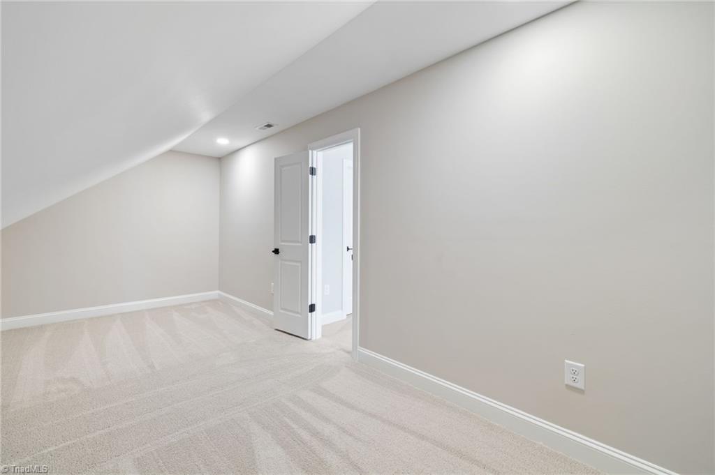 1264 Washburn Road, Madison