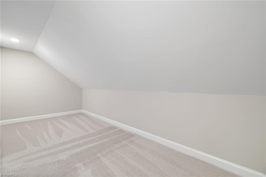 1264 Washburn Road, Madison