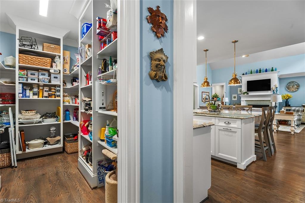 5405 Briardenn Court