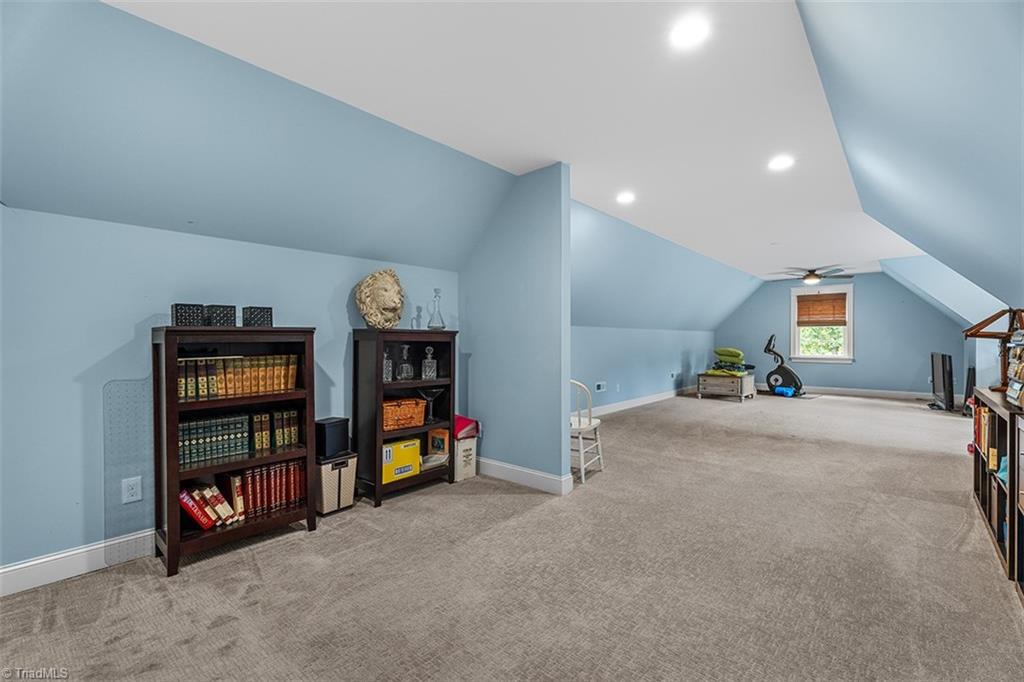 5405 Briardenn Court