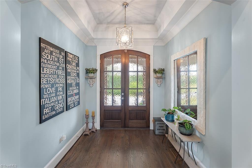 5405 Briardenn Court