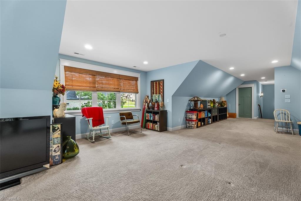 5405 Briardenn Court