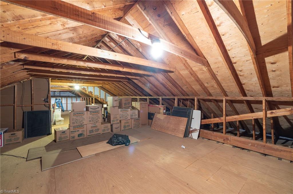 7410 Dickinben Drive