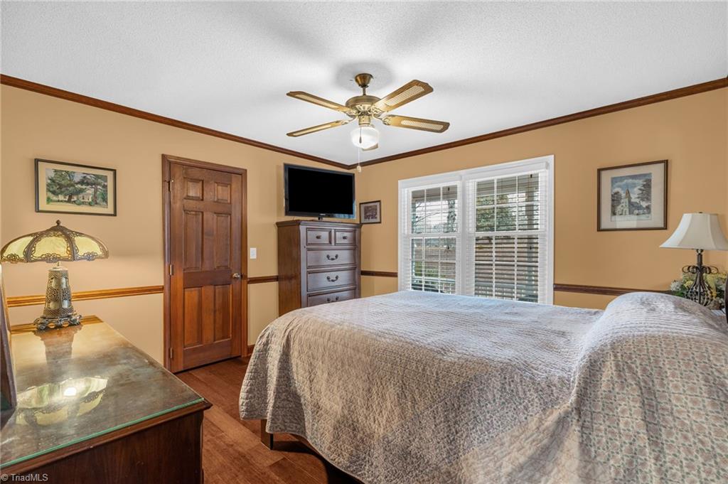 7410 Dickinben Drive