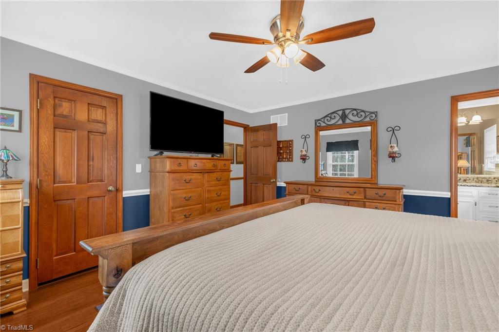 7410 Dickinben Drive