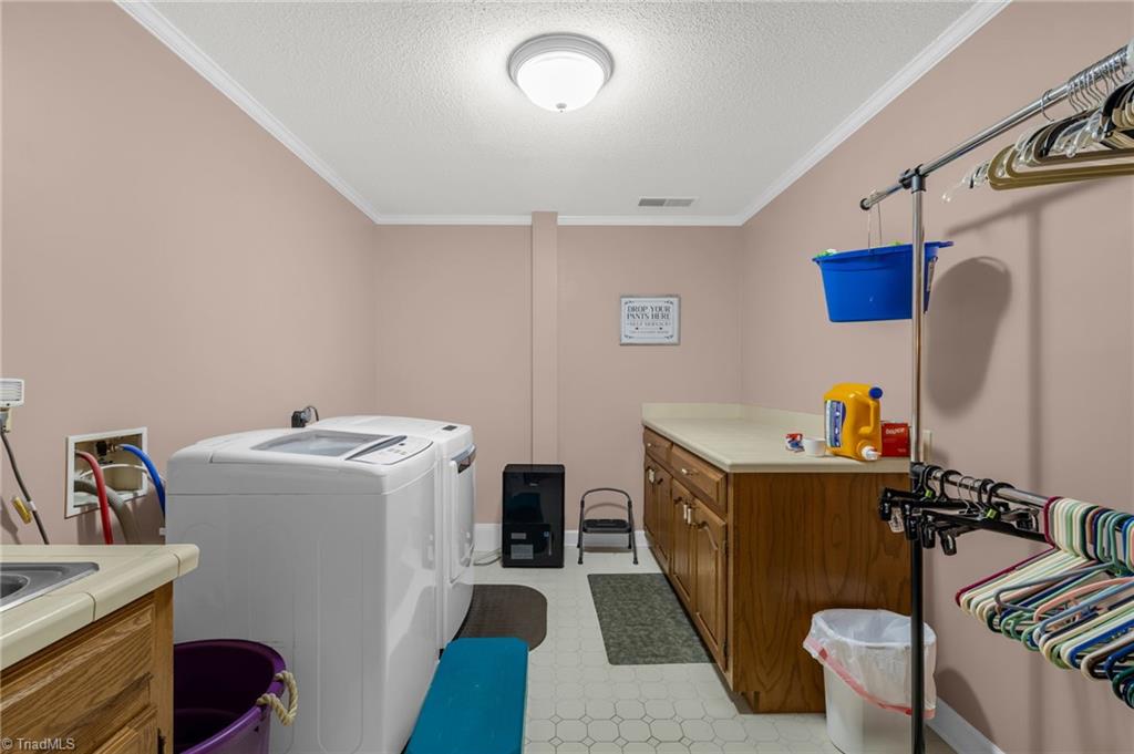 7410 Dickinben Drive