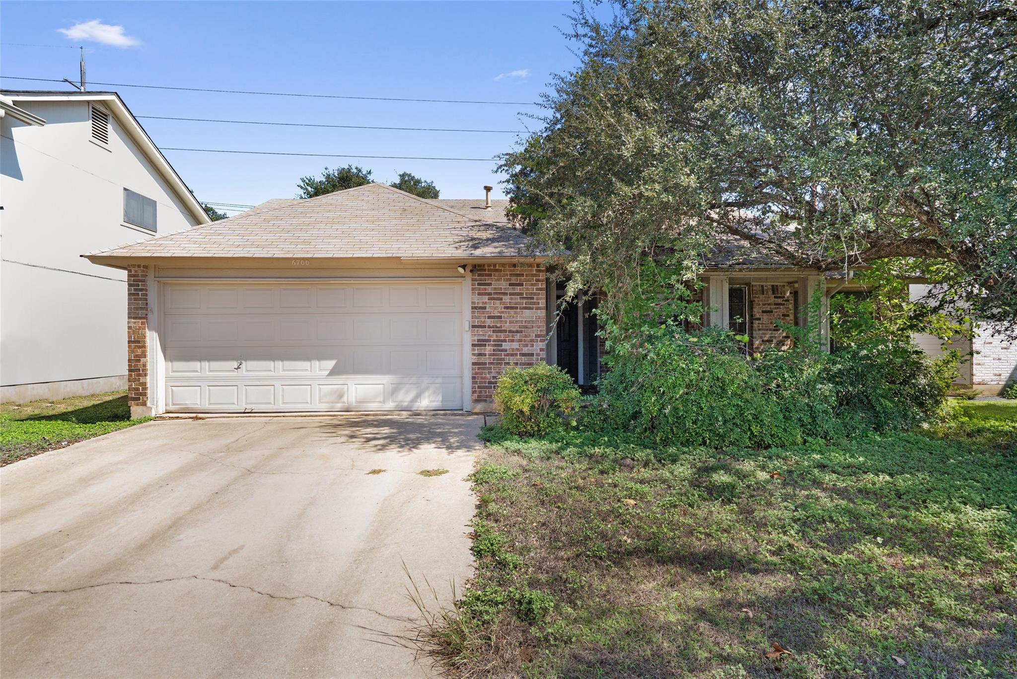 6700 Luckenbach Ln Austin TX
