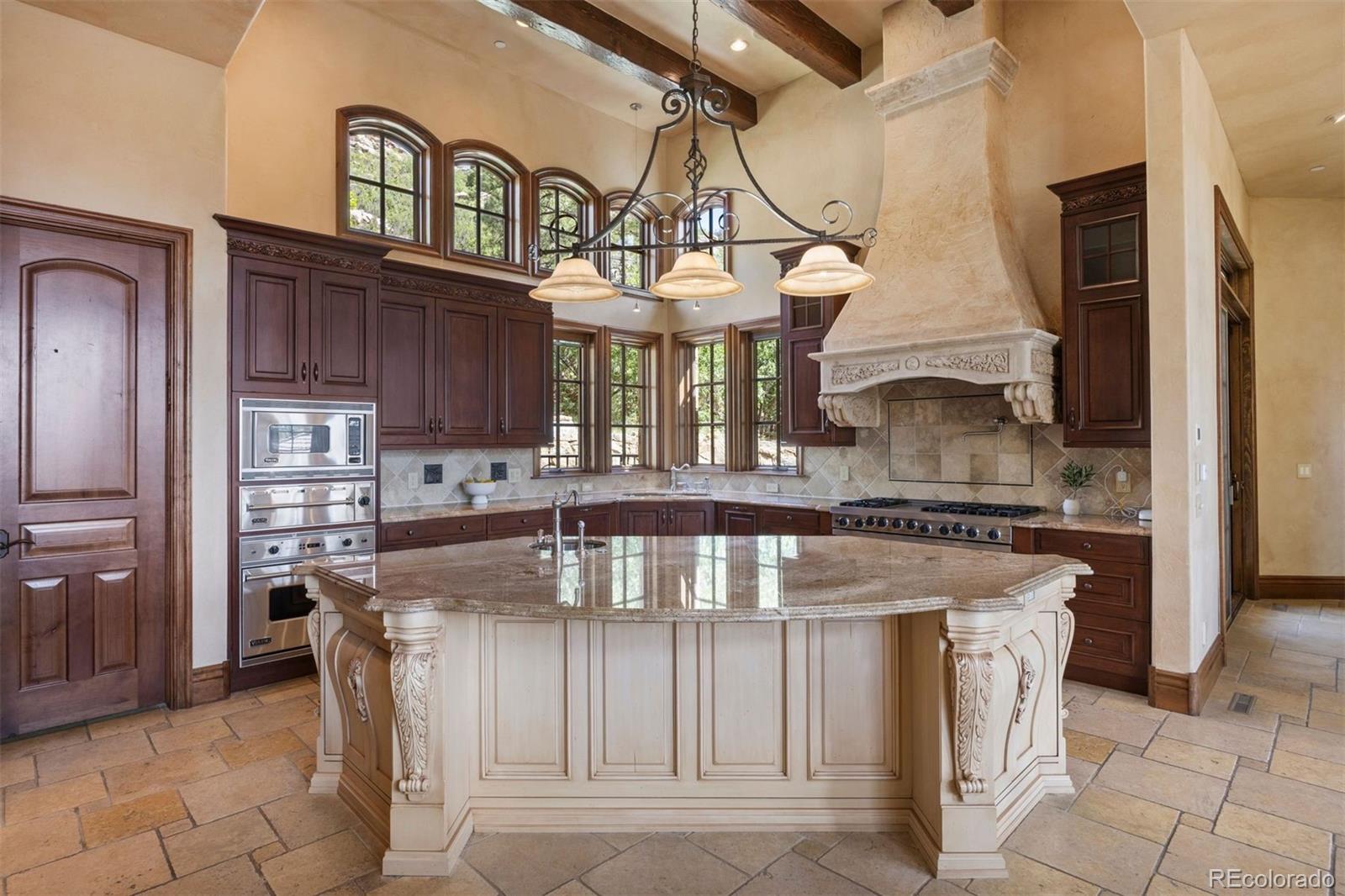 1033 Anaconda Drive