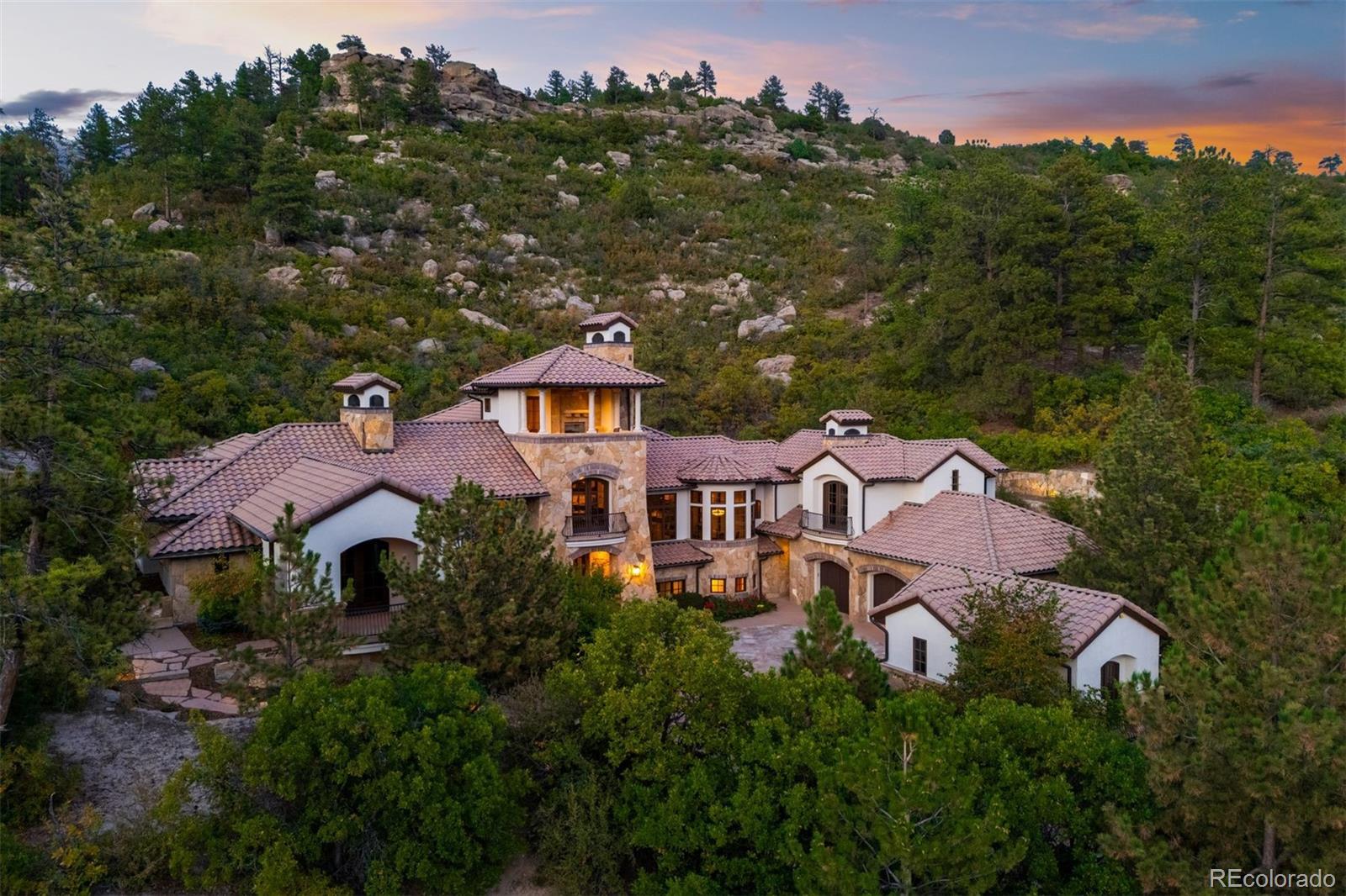 1033 Anaconda Drive