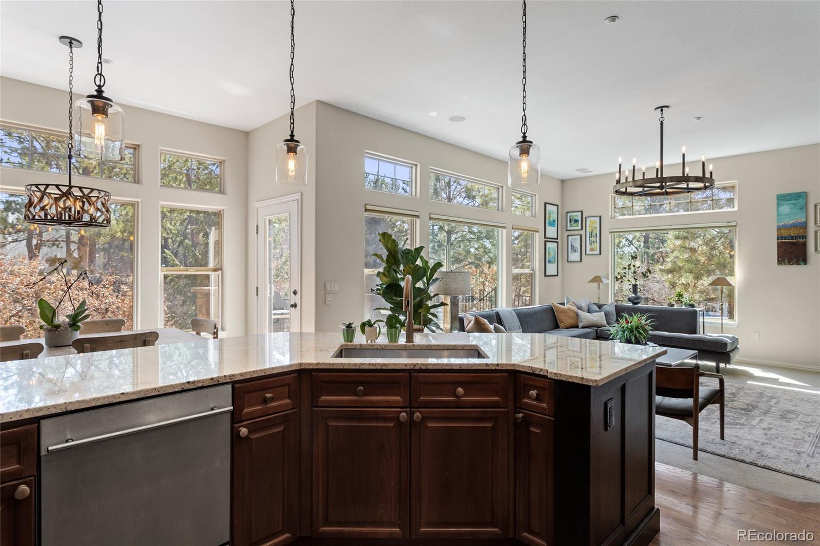 3302 Country Club Parkway