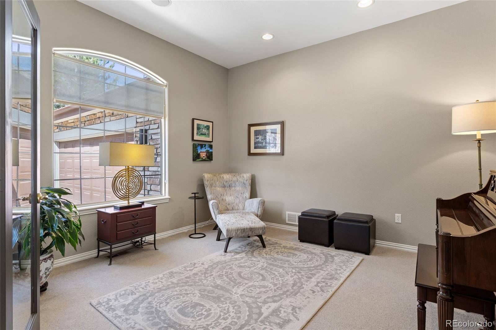 3302 Country Club Parkway