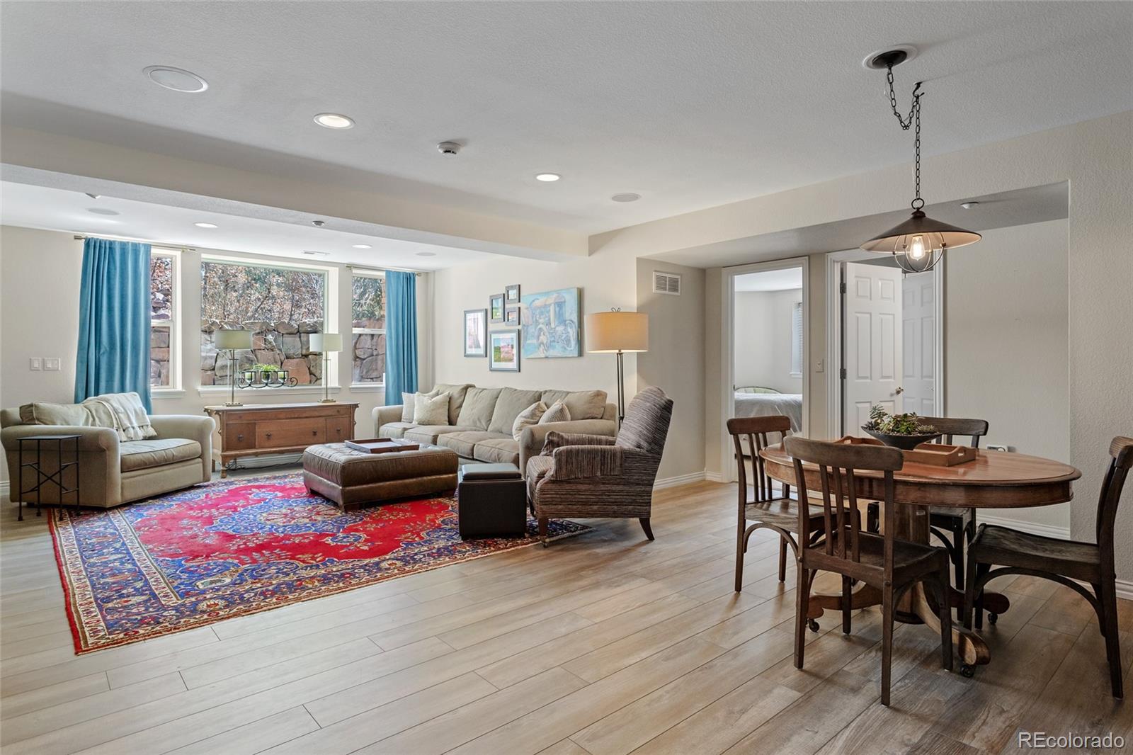 3302 Country Club Parkway