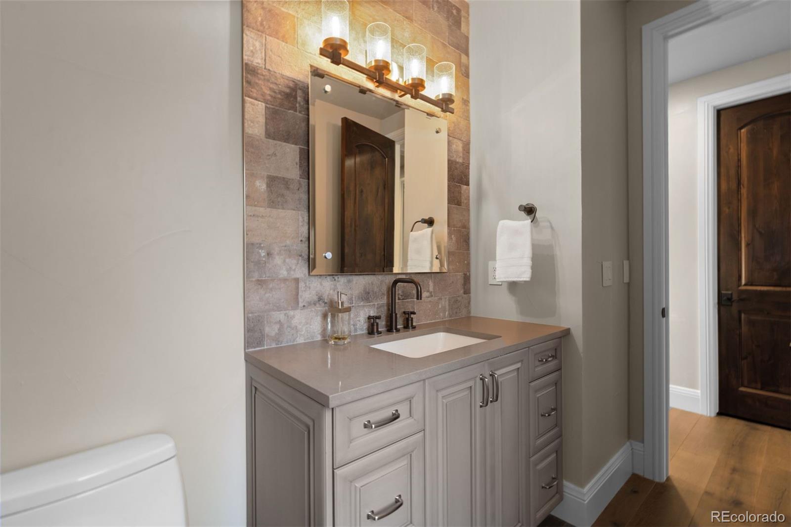 770 International Isle Drive