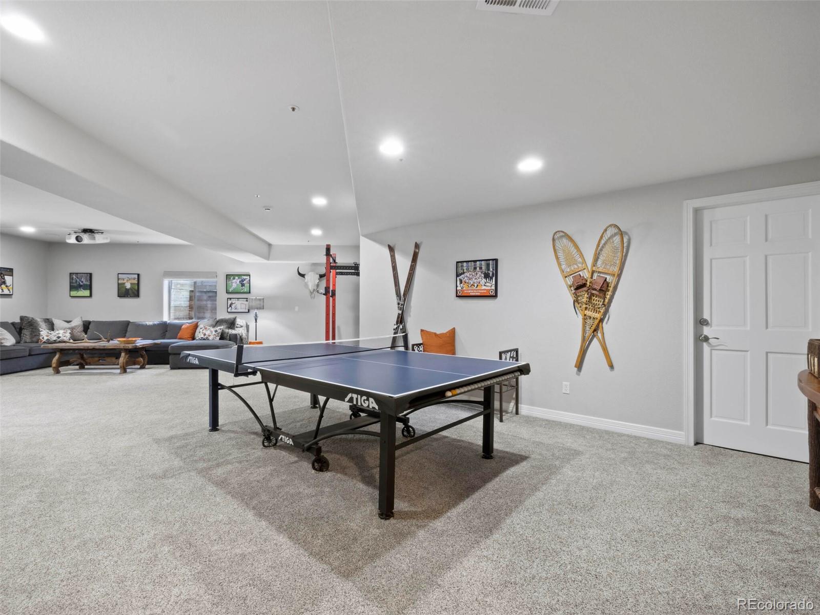 3218 Country Club Parkway