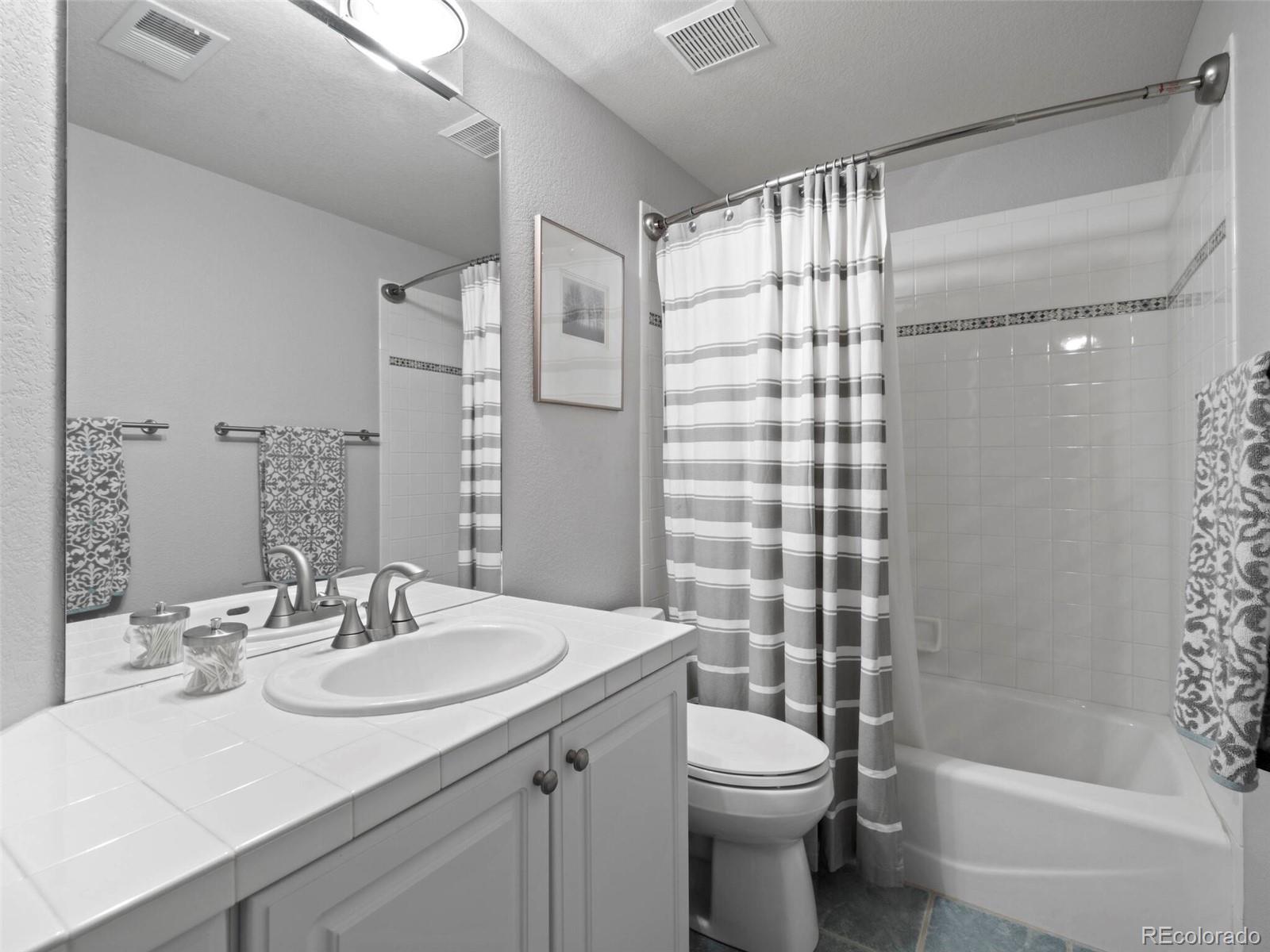 3218 Country Club Parkway