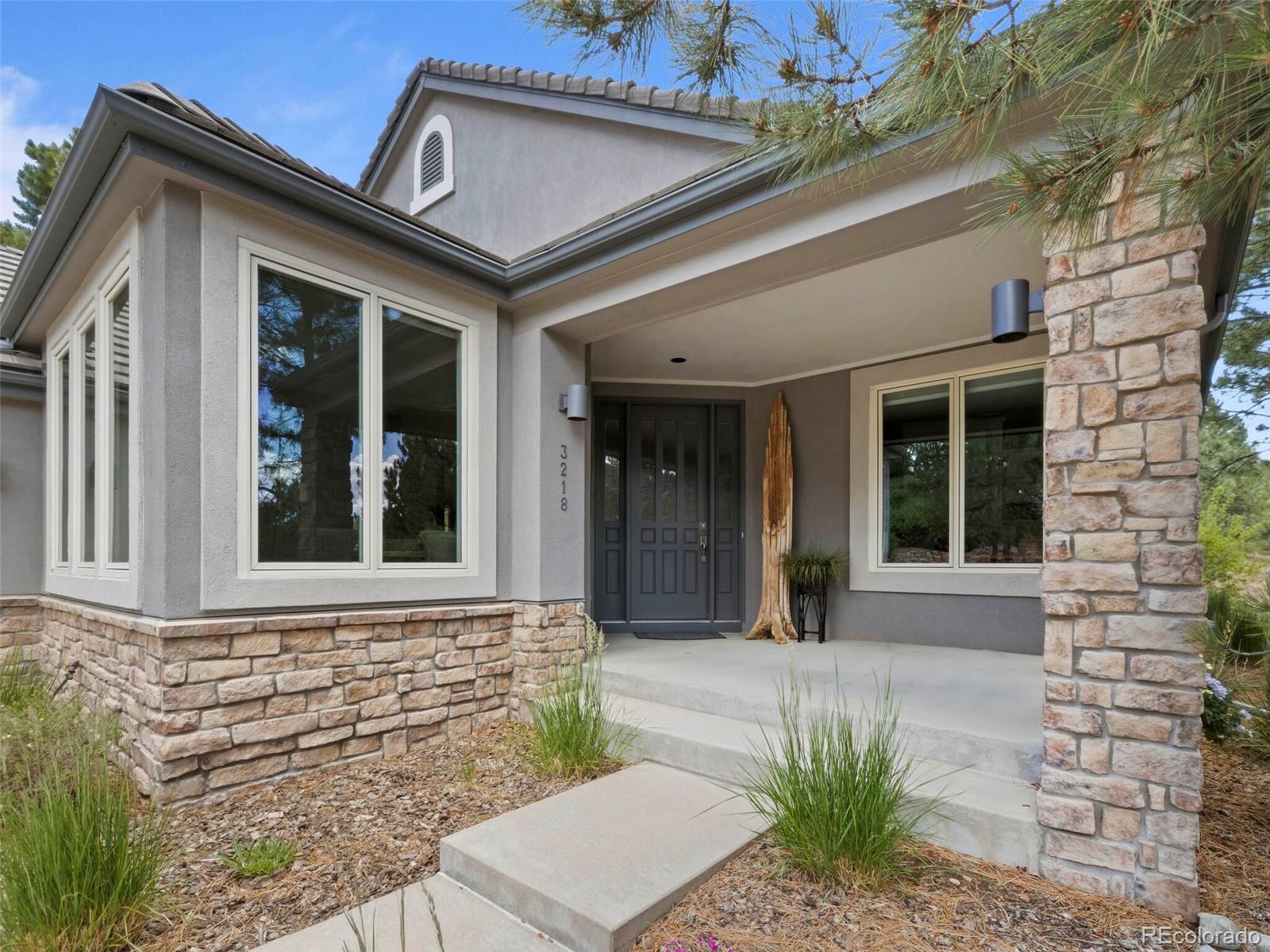 3218 Country Club Parkway