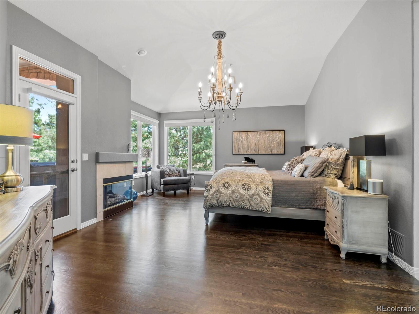 3218 Country Club Parkway
