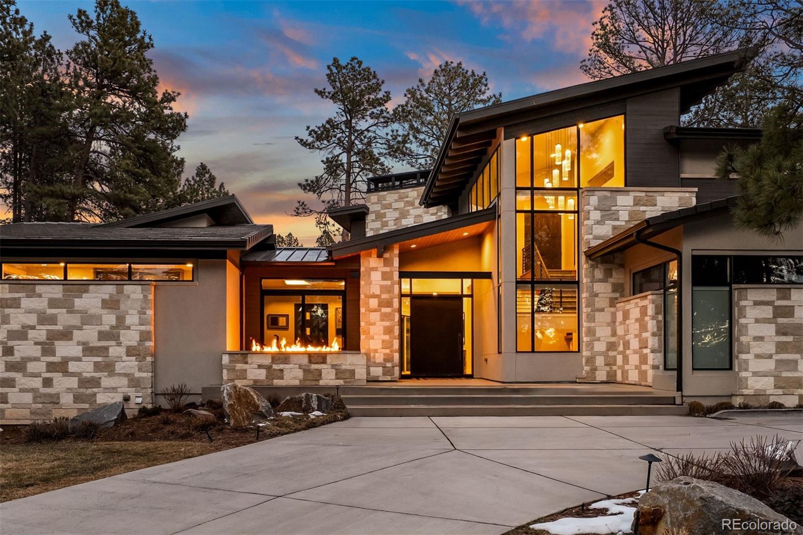 948 Country Club Parkway