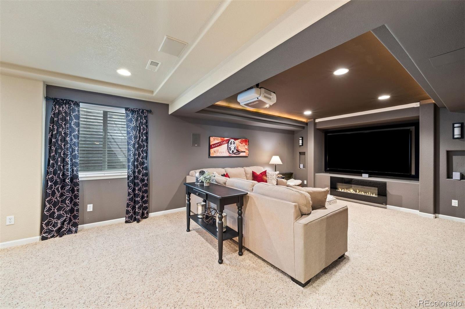 10289 Dan Court