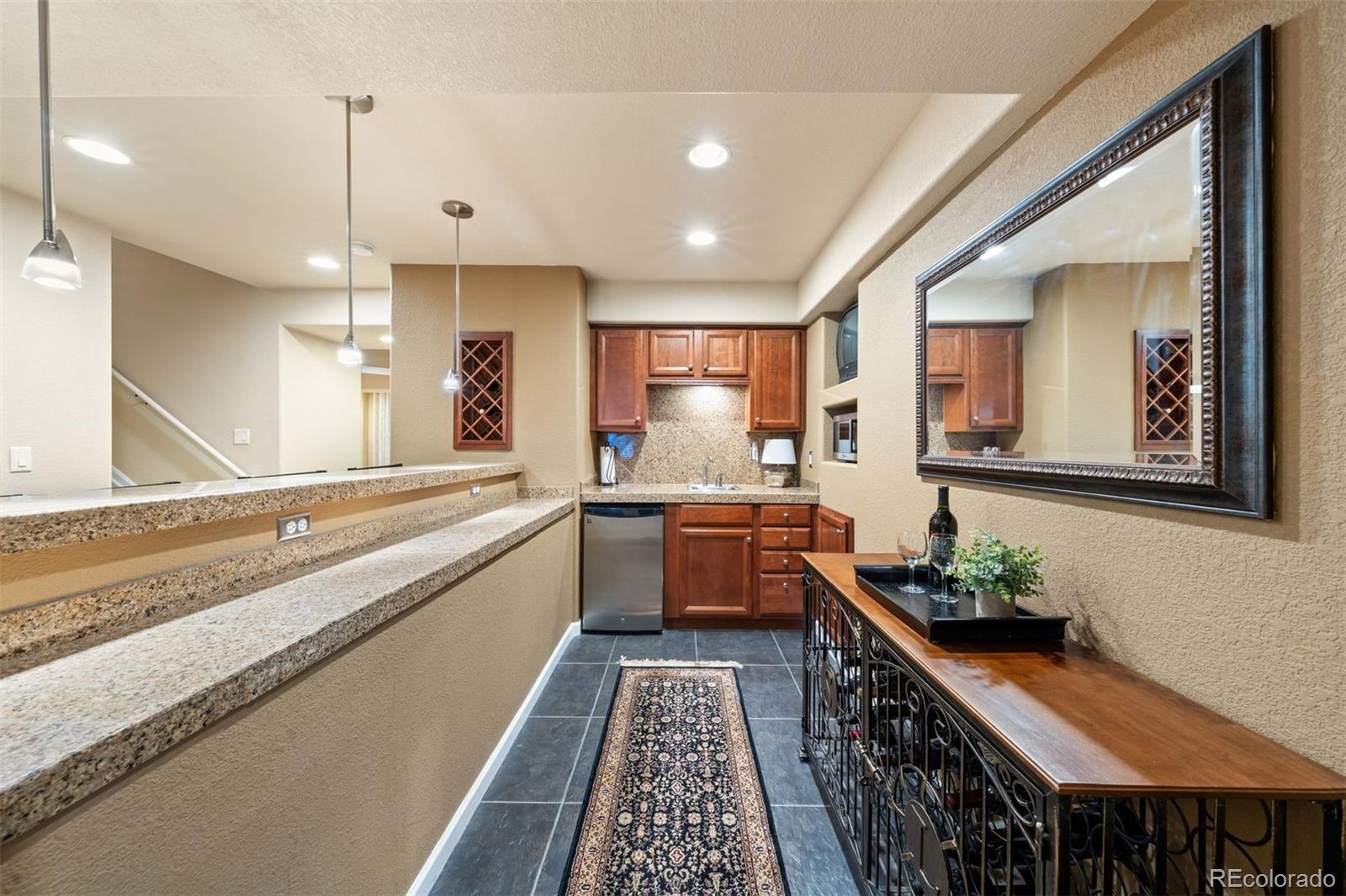 10289 Dan Court