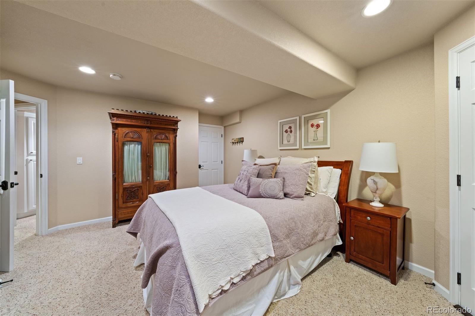 10289 Dan Court