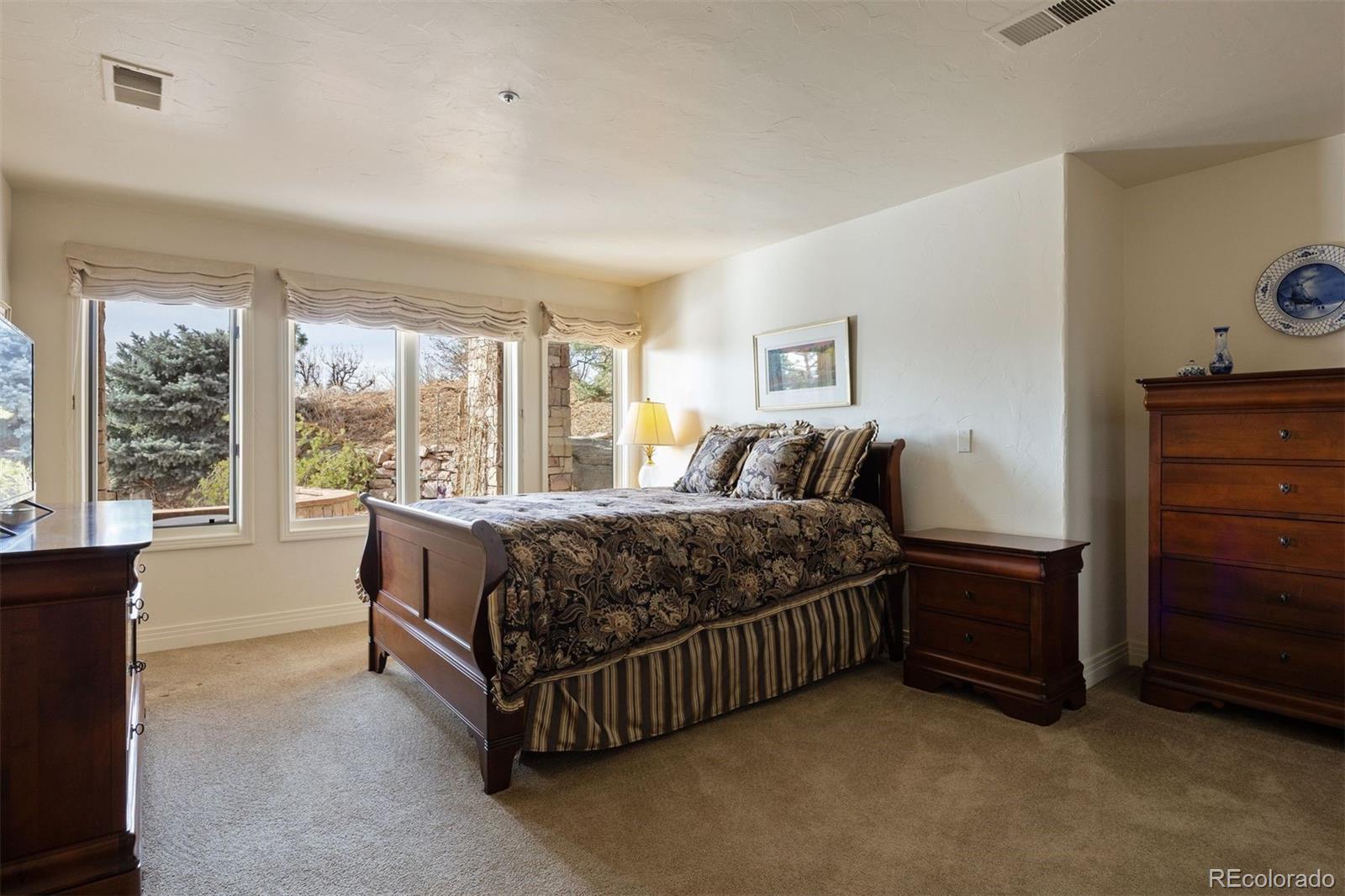 2517 Tournament Drive