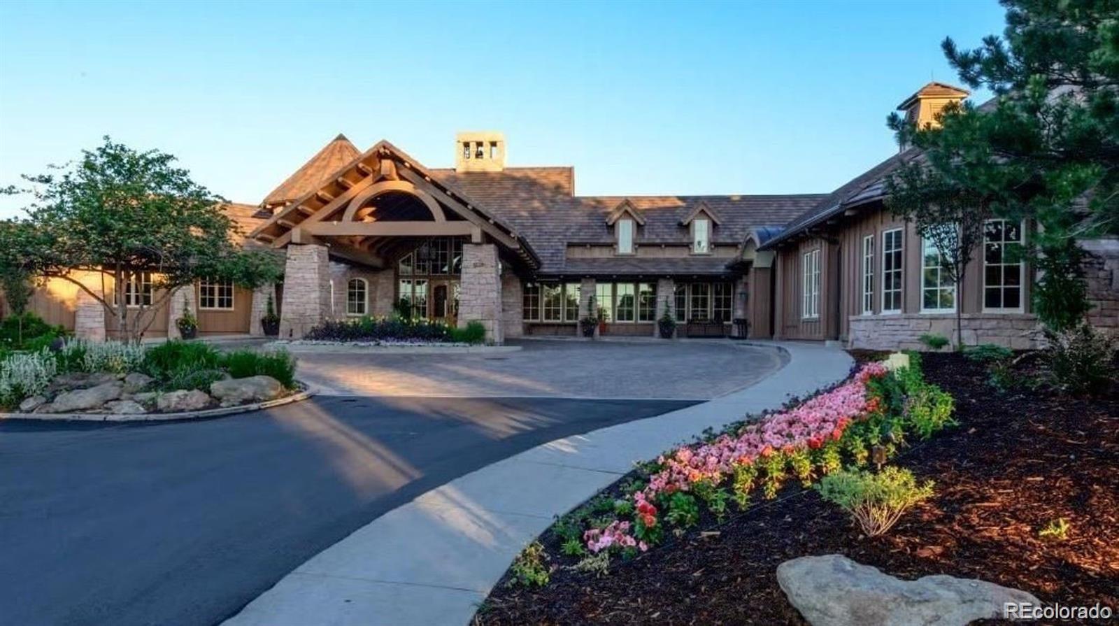 3209 Country Club Parkway