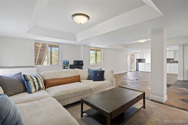 1098 Berganot Trail