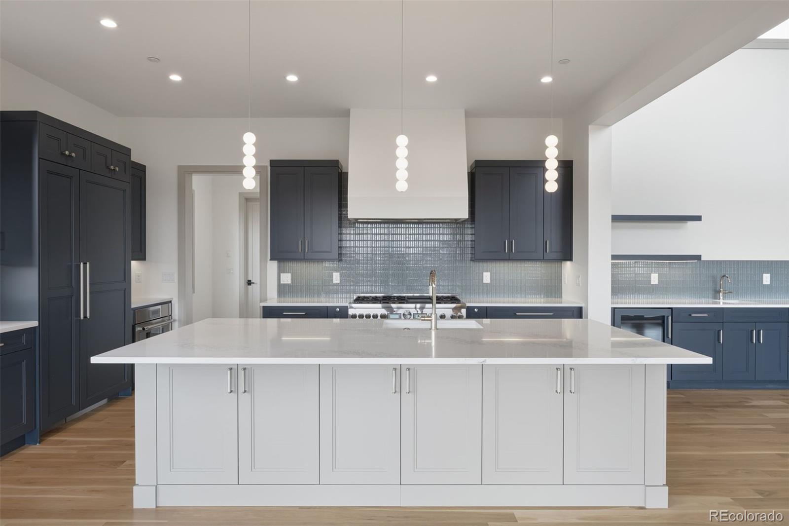 6194 Oxford Peak Lane