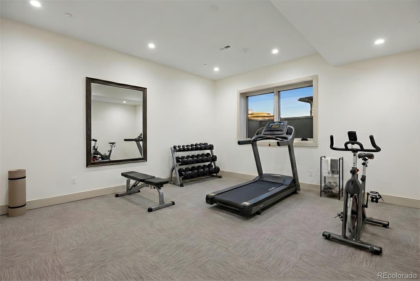 6194 Oxford Peak Lane