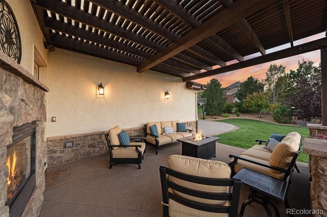 8519 High Ridge Court