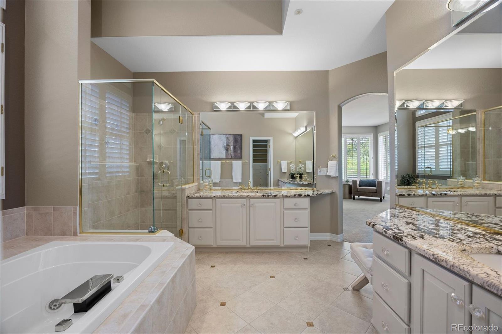 3208 Country Club Parkway