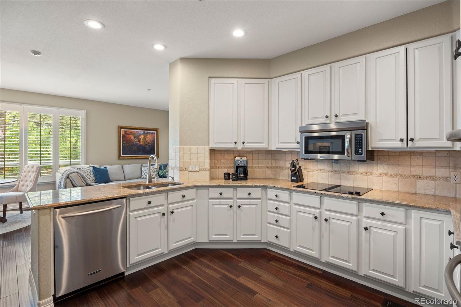 3208 Country Club Parkway