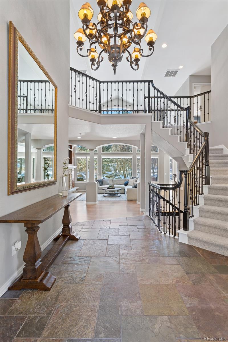 440 Saxon Place