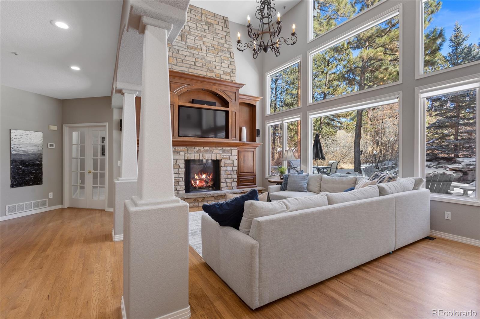 440 Saxon Place