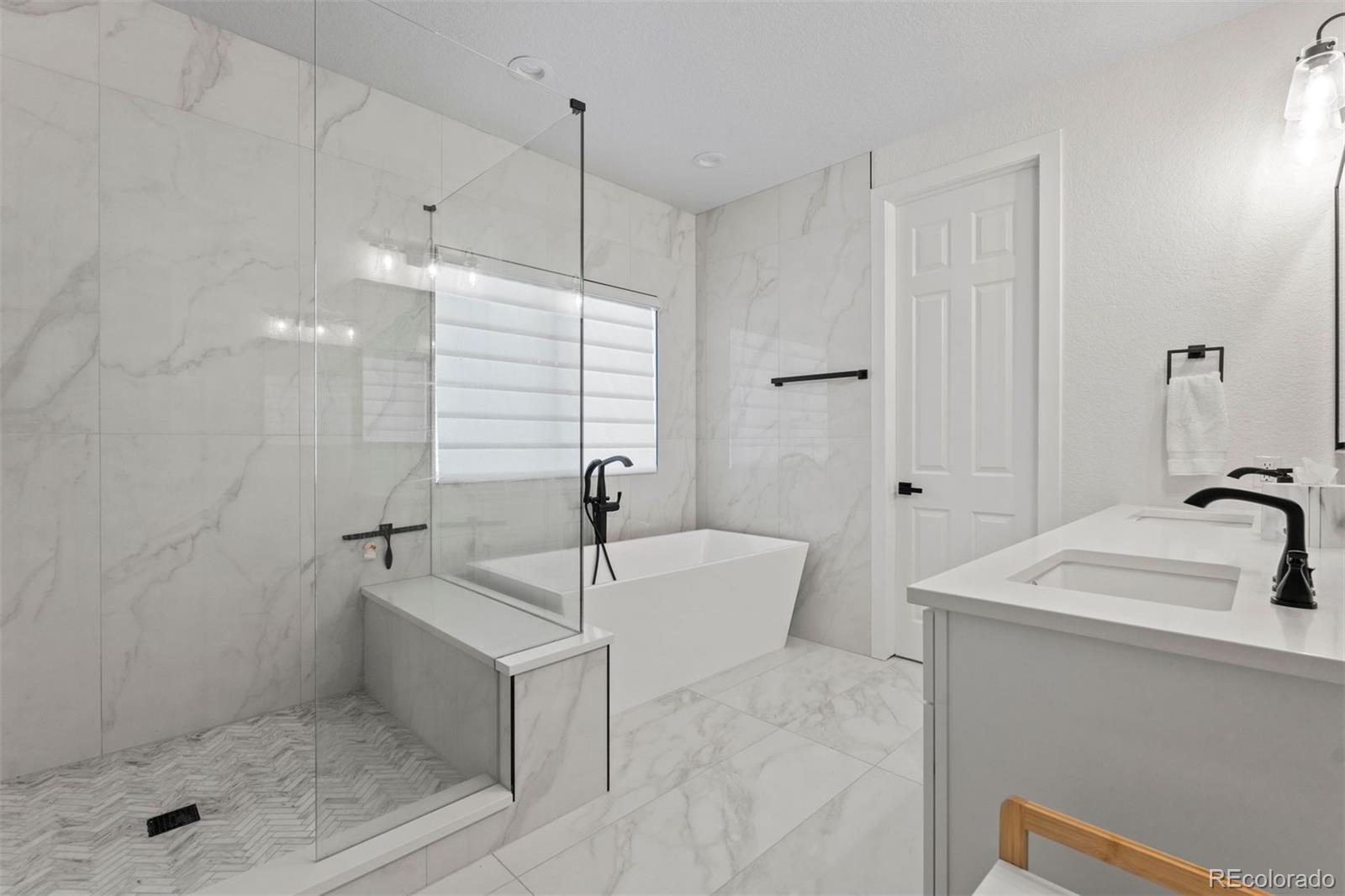 4517 Silver Cliff Court