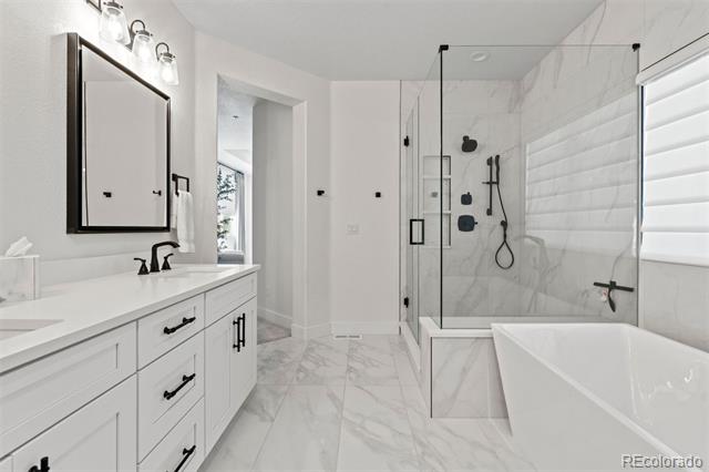 4517 Silver Cliff Court