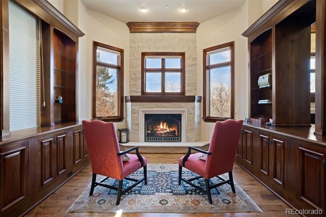 1043 Meteor Place