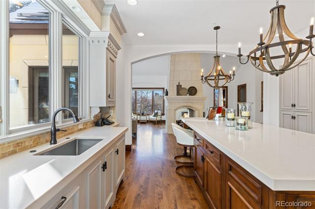 1043 Meteor Place