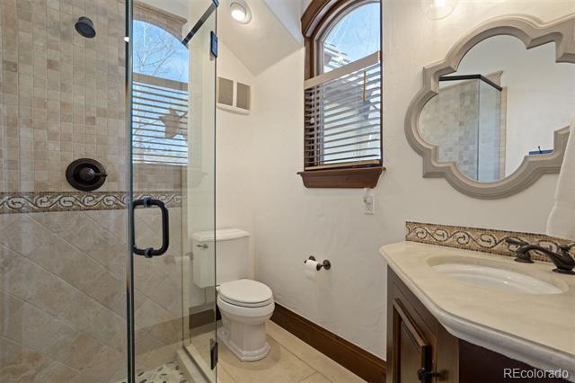 1043 Meteor Place