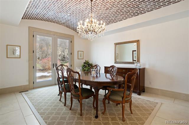 1043 Meteor Place