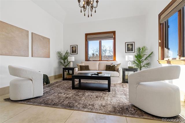 1043 Meteor Place