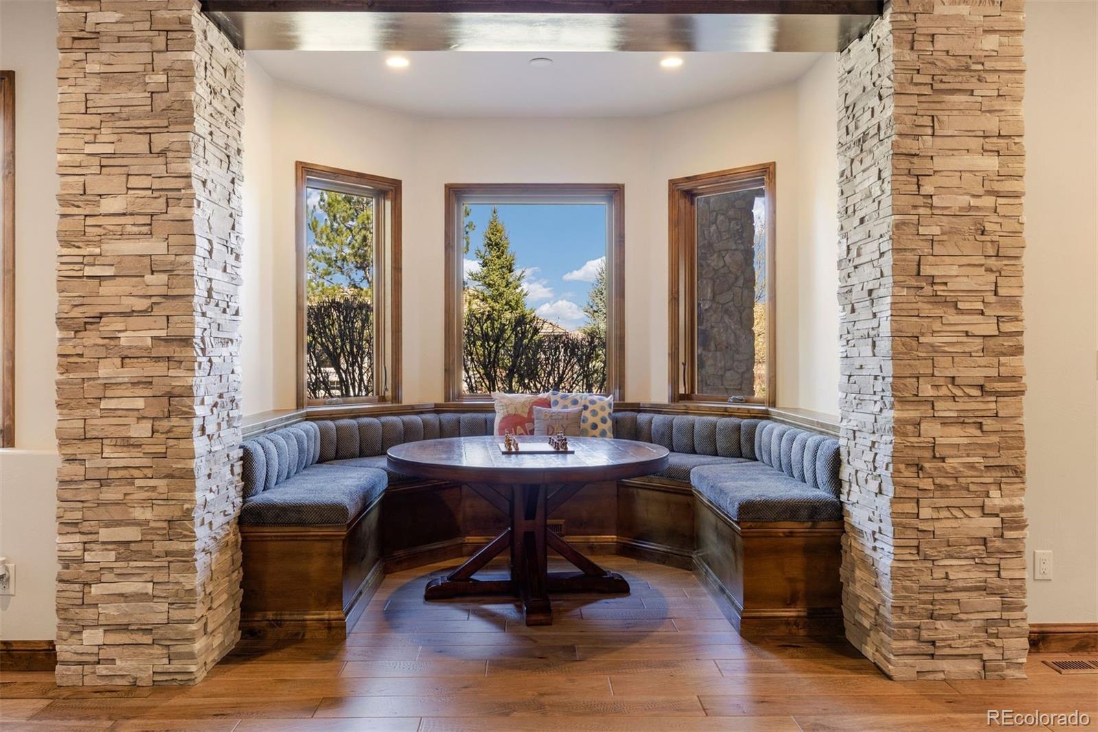 5845 Amber Ridge Drive