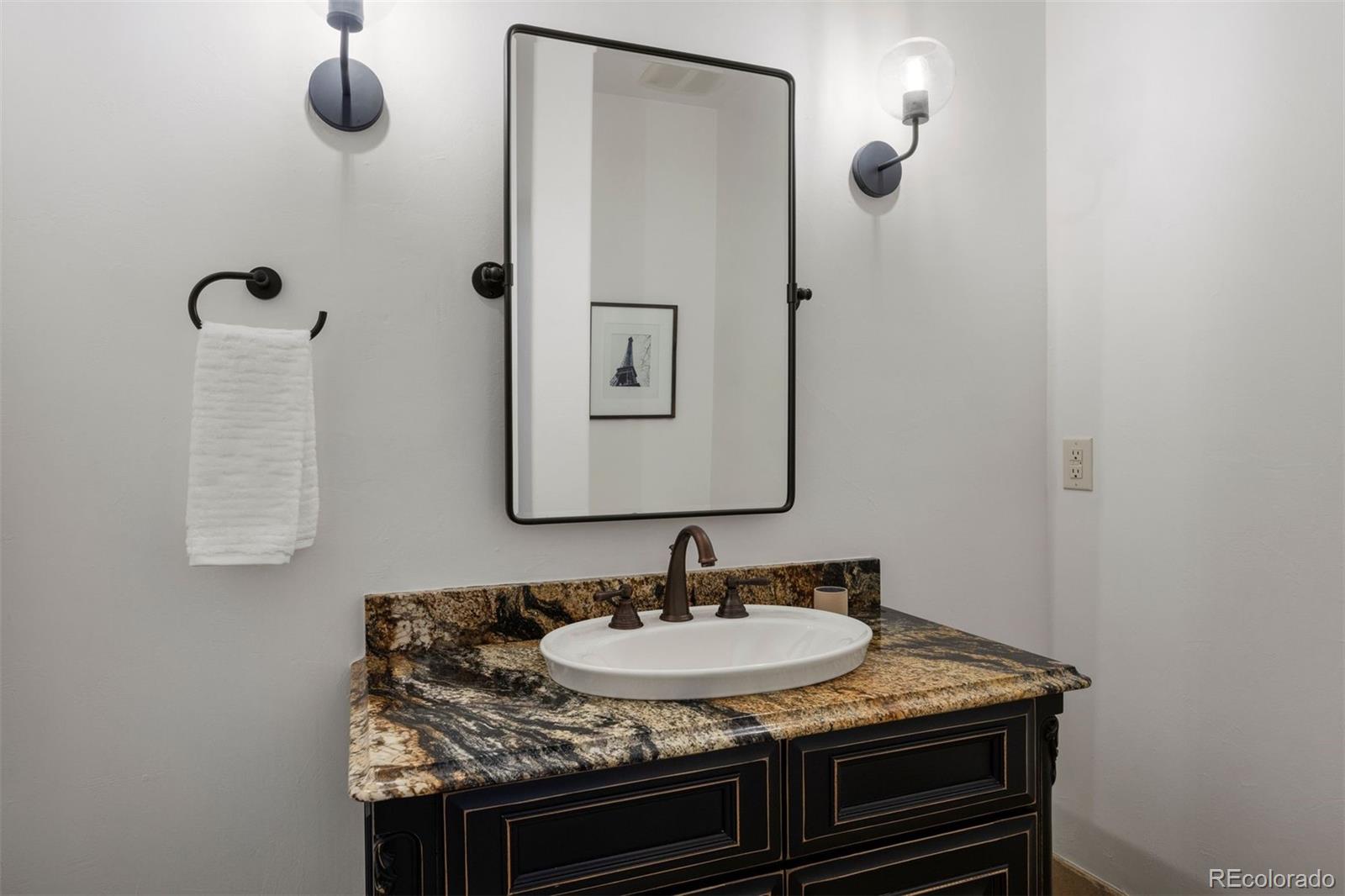 5845 Amber Ridge Drive