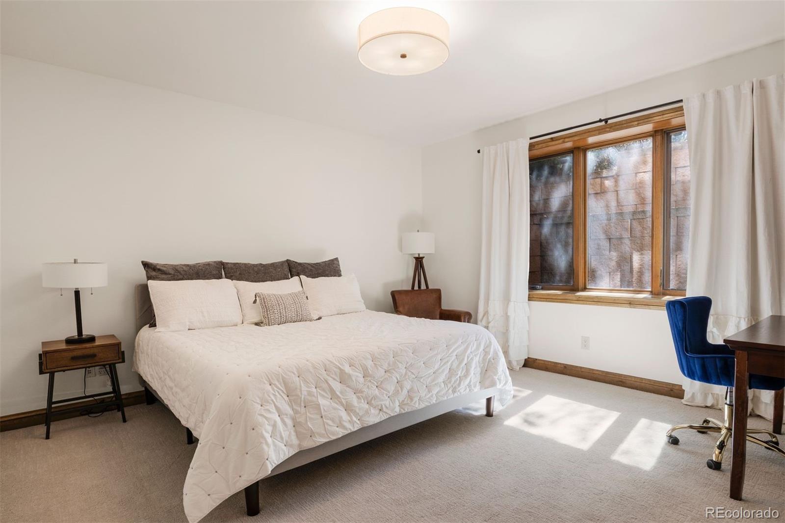 5845 Amber Ridge Drive