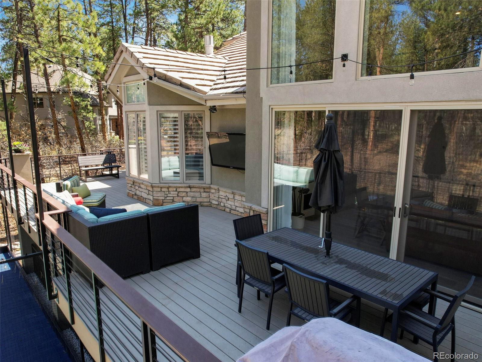 445 Saxon Place