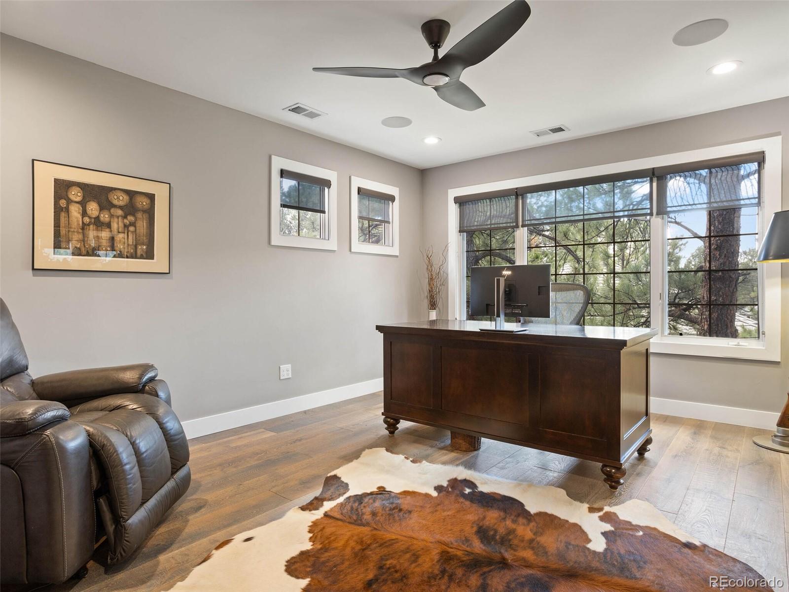 445 Saxon Place