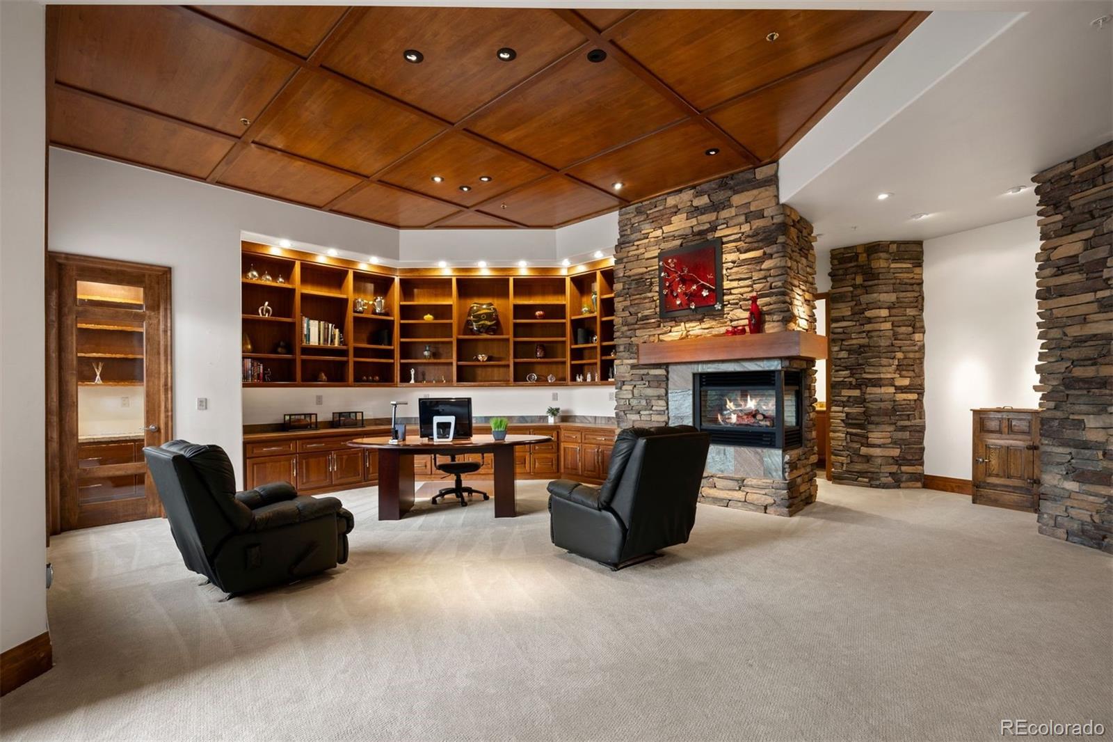 1062 Cypress Way