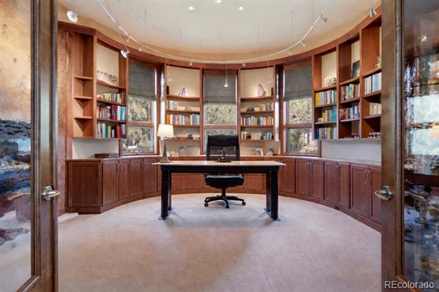 1062 Cypress Way